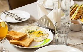 Skon Boutique By Orion Hotels